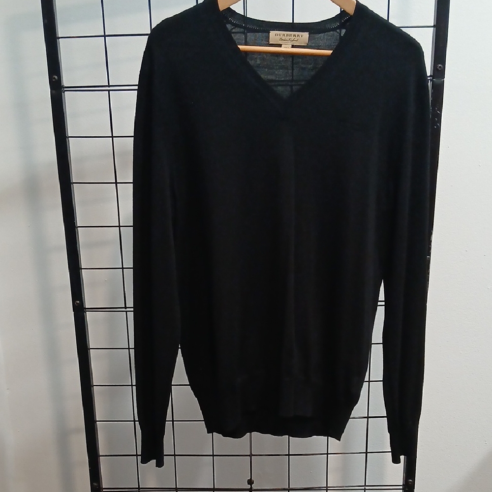 Burberry Black V-Neck Sweater Classic Knit
